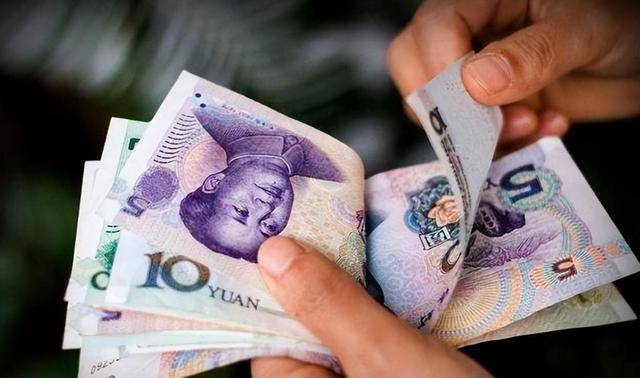 涨知识了：为什么人民币要不断改版？不只是防伪那么简单